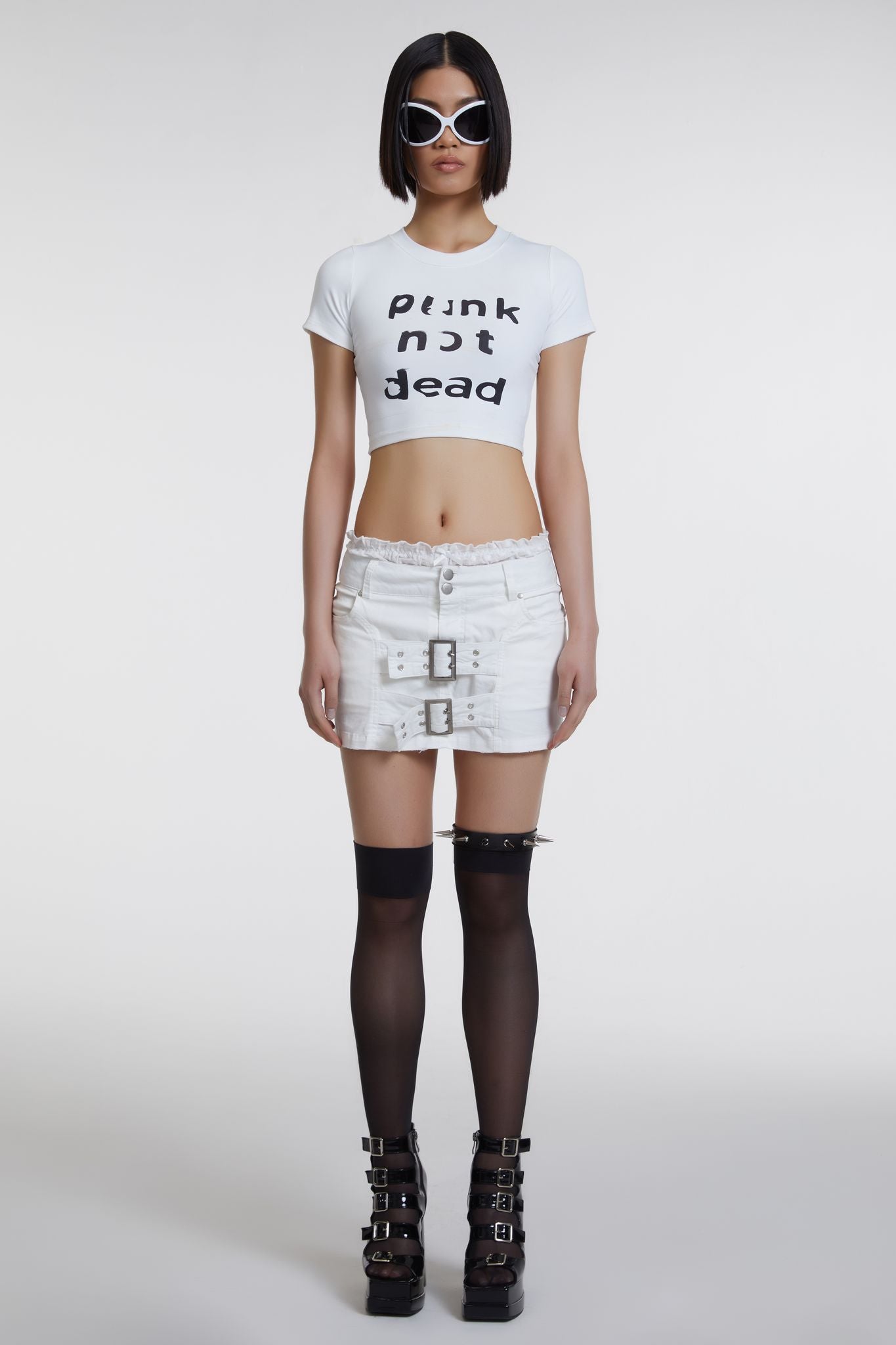 Kaspar Cargo Skirt - White